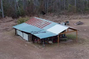 898 Sycamore Ln, Baxley, GA 31513 - Photo 6