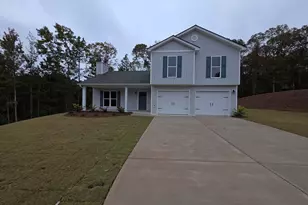 112 Armstrong Dr, Mansfield, GA 30055 - Photo 1
