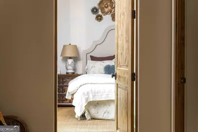 3118 W Roxboro Road NE, Atlanta, GA 30324 - Photo 42