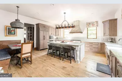 3118 W Roxboro Road NE, Atlanta, GA 30324 - Photo 6