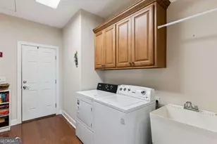 423 Belmont Cir, Brunswick, GA 31525 - Photo 38