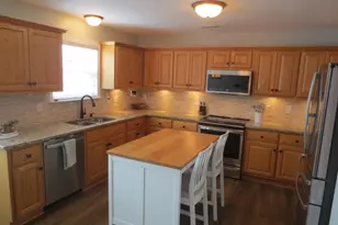 208 Northumberland Way, Warner Robins, GA 31088 - Photo 4