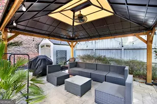 212 Houston St, Savannah, GA 31401 - Photo 20