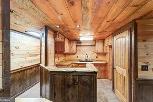 716 Lakeview Cir, Morganton, GA 30560 - Photo 24