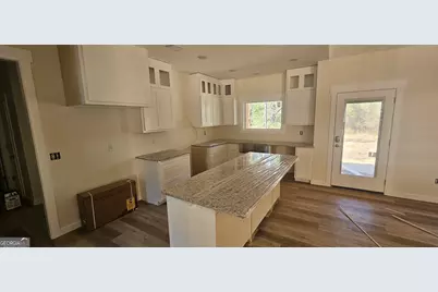 131 Redwood Drive, Cochran, GA 31014 - Photo 6