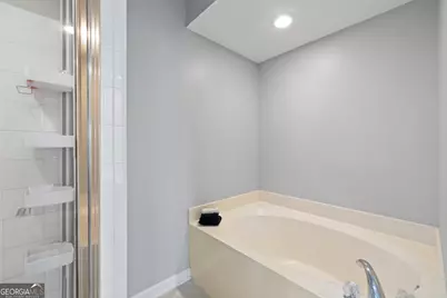 3636 Habersham Road NW #APT 2207, Atlanta, GA 30305 - Photo 24