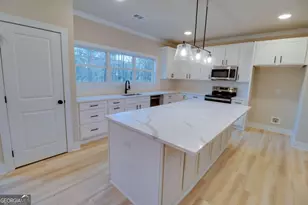 1021 Pointe S, Tignall, GA 30668 - Photo 8