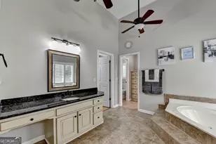 13415 Providence Lake Dr, Alpharetta, GA 30004 - Photo 46