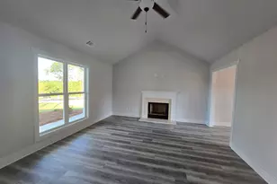 72 Armstrong Dr, Mansfield, GA 30055 - Photo 2