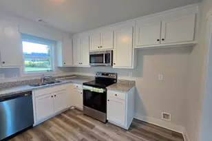 72 Armstrong Dr, Mansfield, GA 30055 - Photo 4