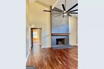 8323 Seven Oaks Drive, Jonesboro, GA 30236 - Photo 4