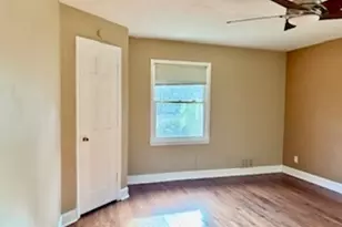 8323 7 Oaks Dr, Jonesboro, GA 30236 - Photo 10