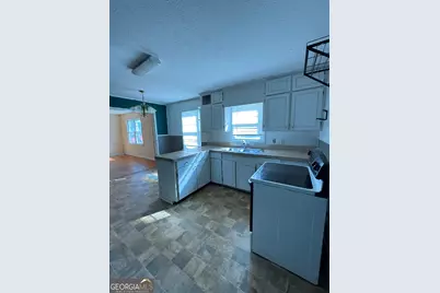 145 Edmondson Circle, Cochran, GA 31014 - Photo 6