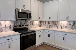 63 Thomaston St, Newnan, GA 30263 - Photo 6