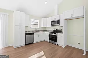 2120 Knighton Dr, South Fulton, GA 30349 - Photo 10