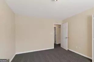 858 Chapman Cir, Stone Mountain, GA 30088 - Photo 18