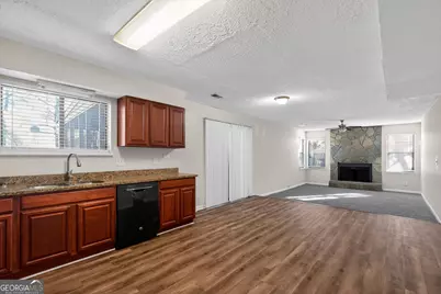 858 Chapman Circle, Stone Mountain, GA 30088 - Photo 16