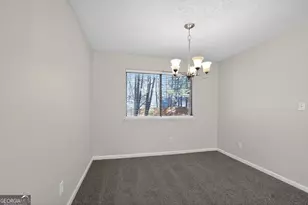 858 Chapman Cir, Stone Mountain, GA 30088 - Photo 20
