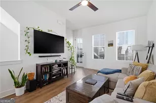 1242 Cushenberry Ln, Atlanta, GA 30318 - Photo 10