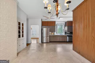 1802 Pine Forest Cir, Dublin, GA 31021 - Photo 8