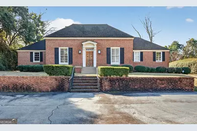 1802 Pine Forest Circle, Dublin, GA 31021 - Photo 1