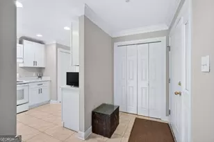 3005 River Dr, Savannah, GA 31404 - Photo 6
