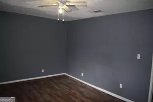 382 Cowan St, Macon, GA 31217 - Photo 12