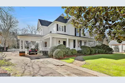 372 E College Street, Griffin, GA 30224 - Photo 1