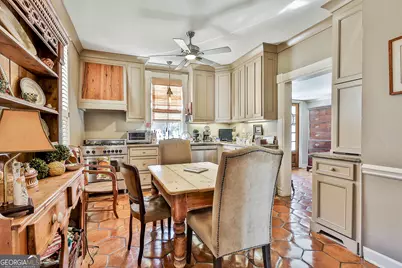 372 E College Street, Griffin, GA 30224 - Photo 24