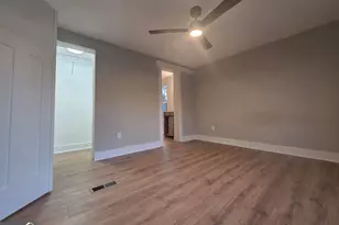 115 Little St, Williamson, GA 30292 - Photo 8