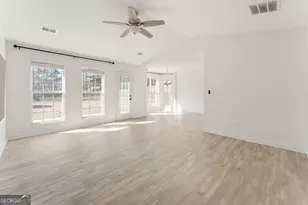 973 Vera Ct, Winder, GA 30680 - Photo 4