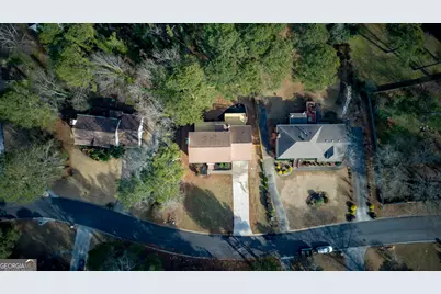 2388 Dakota Trail SW, Lilburn, GA 30047 - Photo 16