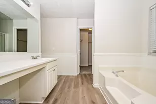 4675 Forest Creek Ln, Lithonia, GA 30038 - Photo 8