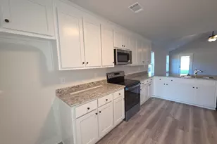 13 Vesta Ct, Winder, GA 30680 - Photo 4