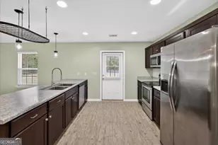 200 Abigail Cir, Ellabell, GA 31308 - Photo 12