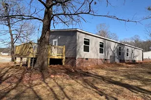 152 Trinity Ct, Royston, GA 30662 - Photo 2