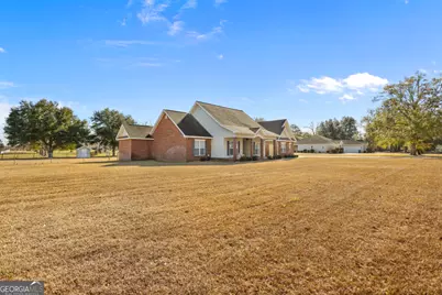 5560 Tara Road, Waycross, GA 31503 - Photo 4