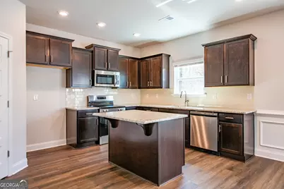 1157 Barrington Place Way #22, Macon, GA 31220 - Photo 4