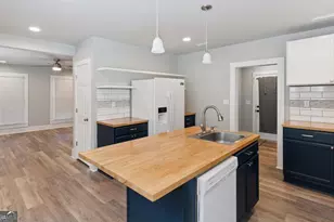 1512 Albany St, Brunswick, GA 31520 - Photo 10