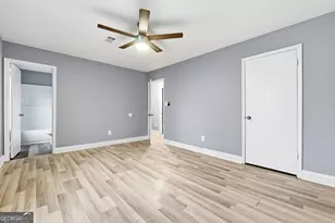 677 Tarkington Rd S, Stone Mountain, GA 30088 - Photo 18