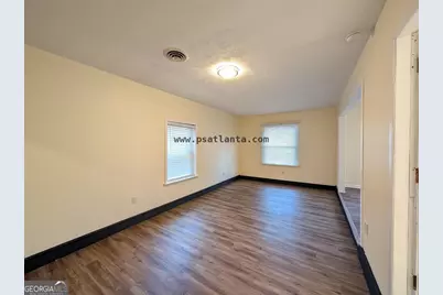 525 Cedar Wood Court, South Fulton, GA 30349 - Photo 10