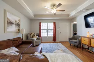 1406 Strickland Cir, Valdosta, GA 31601 - Photo 4