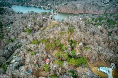 114 Cedar Street, Roswell, GA 30075 - Photo 1
