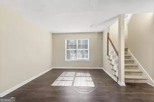 1319 Vine Cir, McDonough, GA 30253 - Photo 10