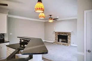 1523 Fallen Leaf Dr SW, Marietta, GA 30064 - Photo 6