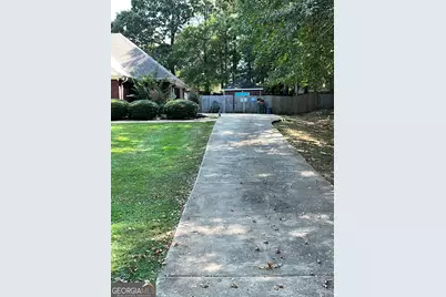 104 26th Avenue, Lanett, AL 36863 - Photo 2