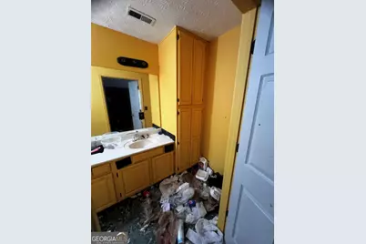 4078 Kings Causeway, Ellenwood, GA 30294 - Photo 16