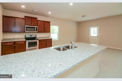 10910 Wheeler Trace, Hampton, GA 30228 - Photo 6