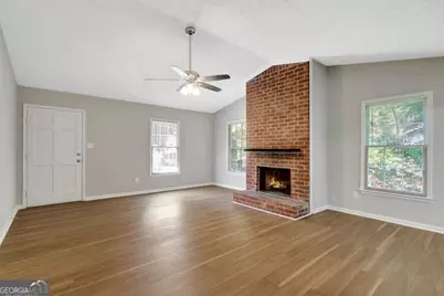 135 Belle Drive, Fayetteville, GA 30214 - Photo 8