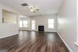 1565 Tigris Ct, Atlanta, GA 30349 - Photo 2